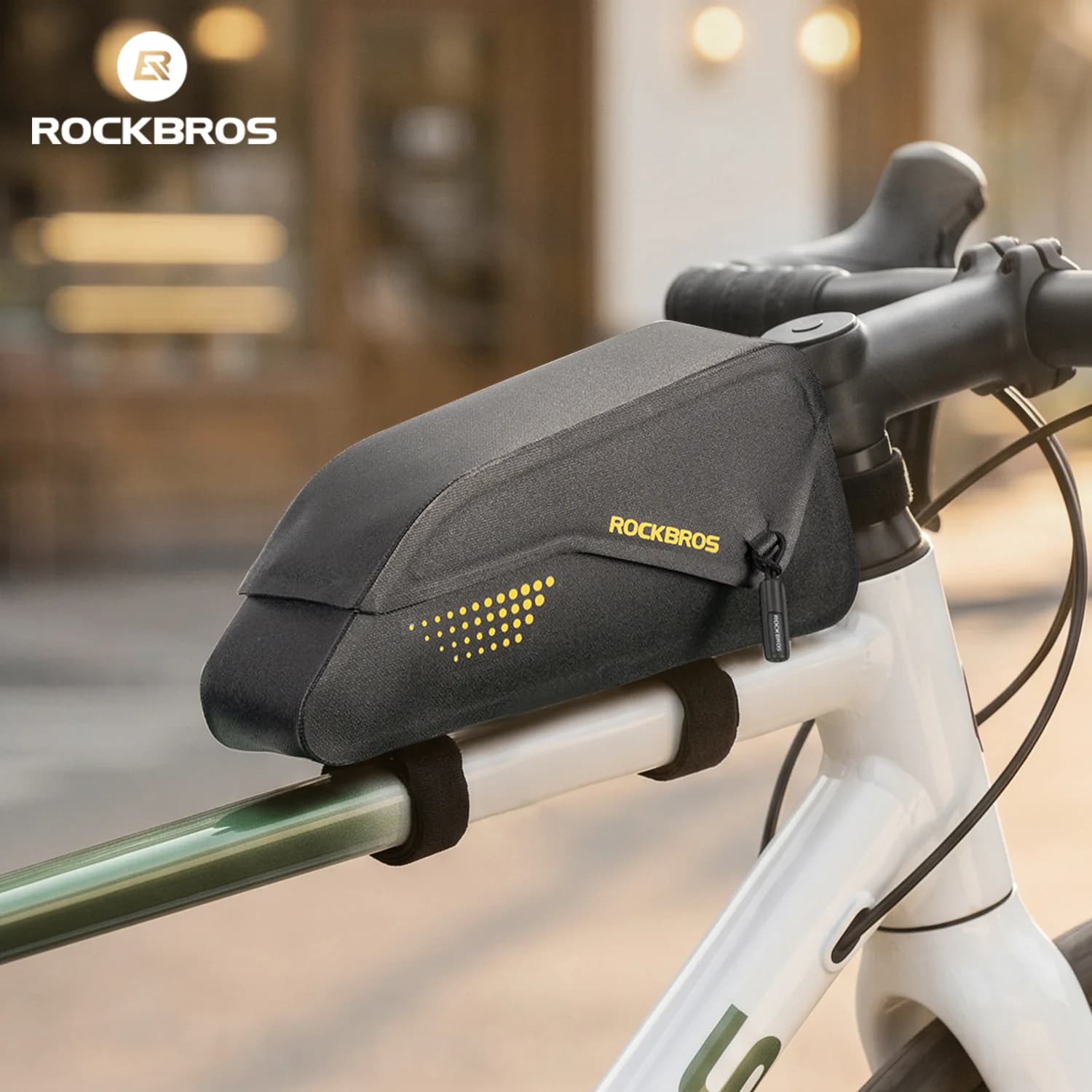 0.8L Waterproof Magnetic Front Frame Bike Bag