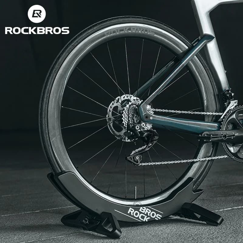 Adjustable Indoor Bicycle Parking and Repair Rack