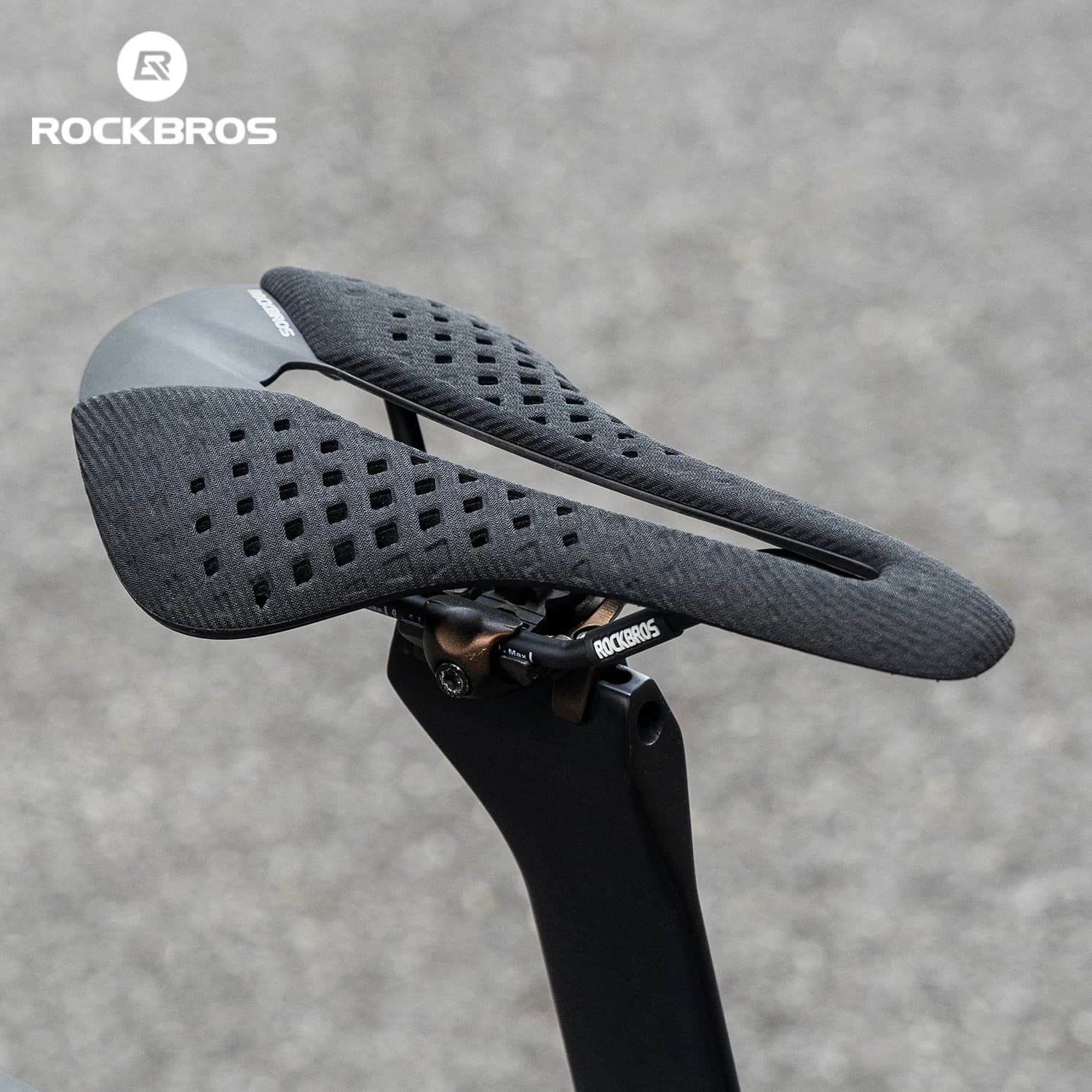 Lightweight Hollow Breathable Carbon Fiber Bike Saddle